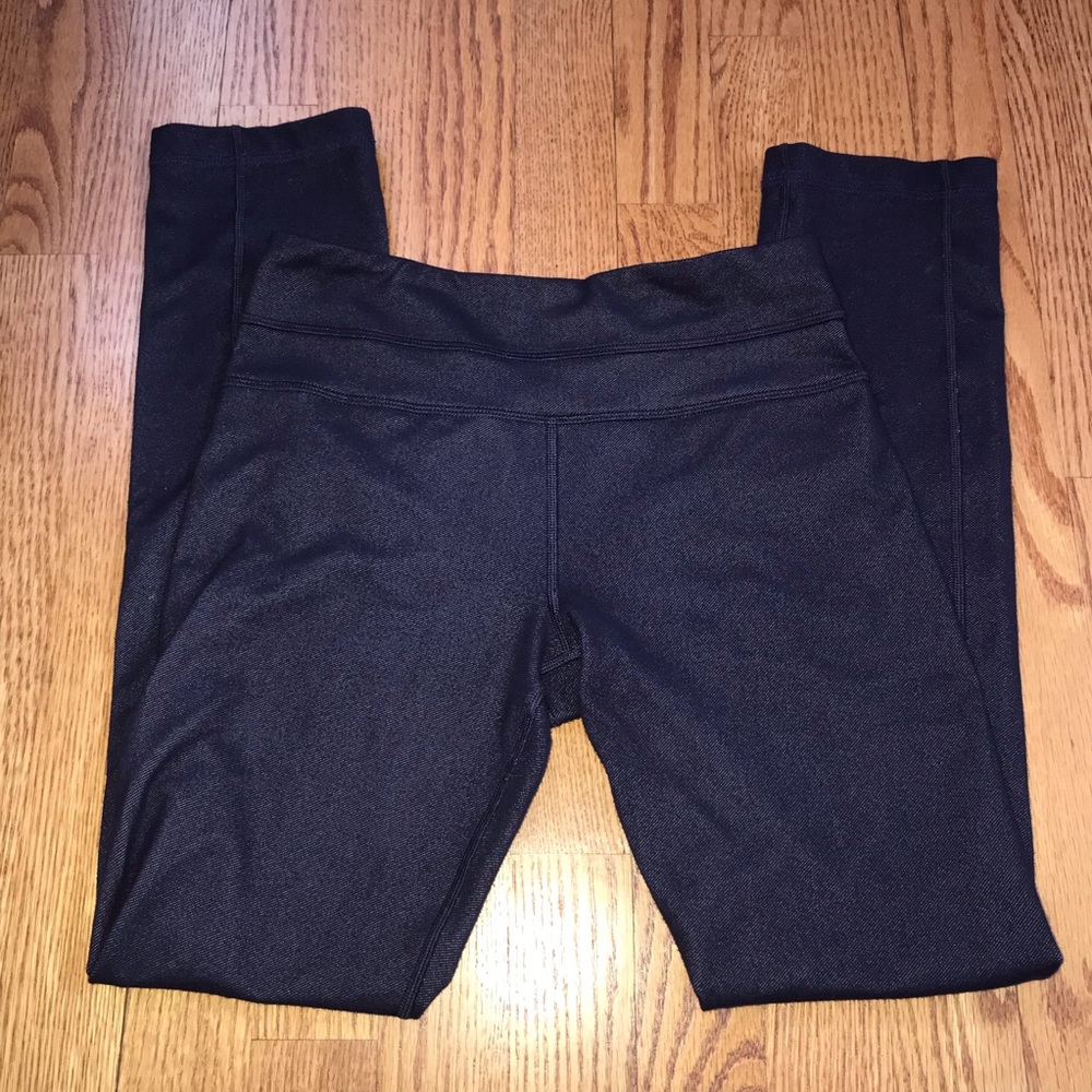 🍋Lululemon🍋 dark purple leggings size 2